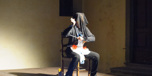 Kafka nel regno dei cieli – Cramarossa e TeatrodellebambolE